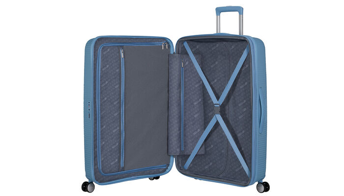 Innenorganisation mit zusätzlicher Reißverschlusstasche.