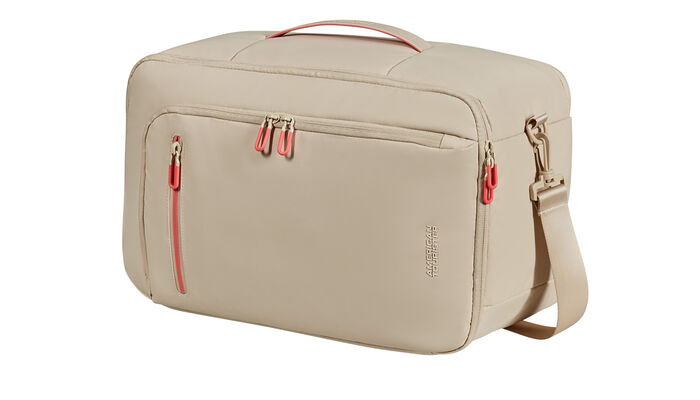 In drei möglichen Varianten zu tragen