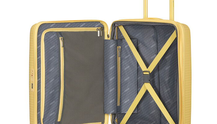 Organisation intérieure avec une poche  zippée supplémentaire