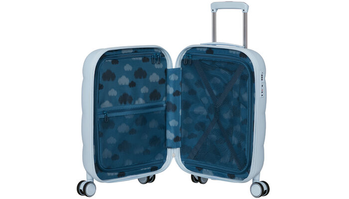 Un sac à dos dans les nuages