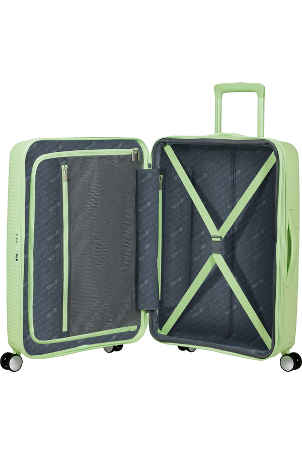 American Tourister SoundBox Spinner TSA Expandable 67cm  Kiwi Green