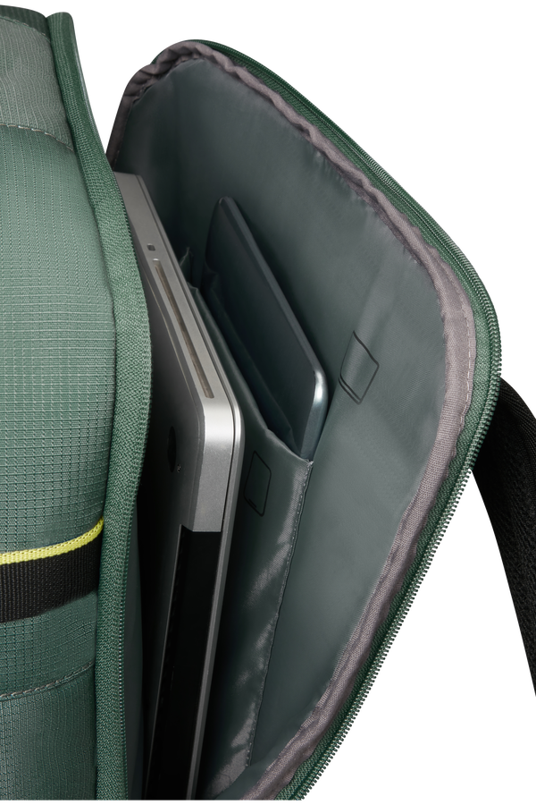 American Tourister Take2cabin Casual Backpack M  Dark Forest