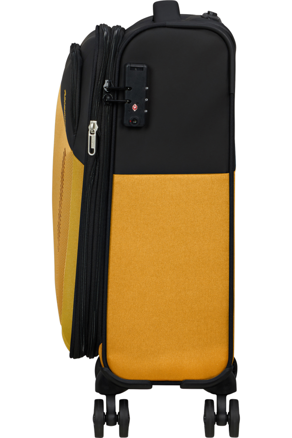 American Tourister Daring Dash Spinner Expandable TSA S  Black/Yellow